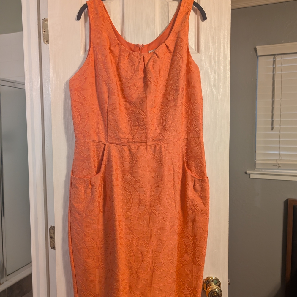 Elegant Orange Sleeveless Dress